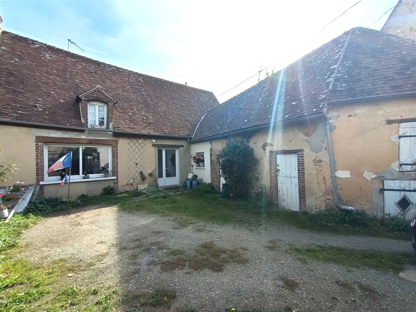 PROCHE ÉCOLES & COMMODITÉS !!BREZOLLES