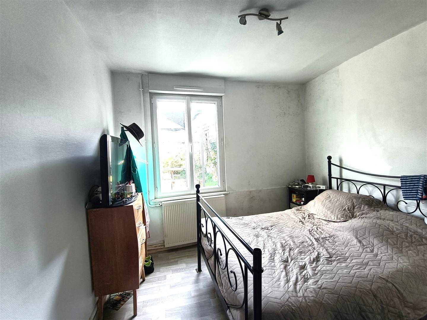 PROCHE ÉCOLES & COMMODITÉS !!BREZOLLES