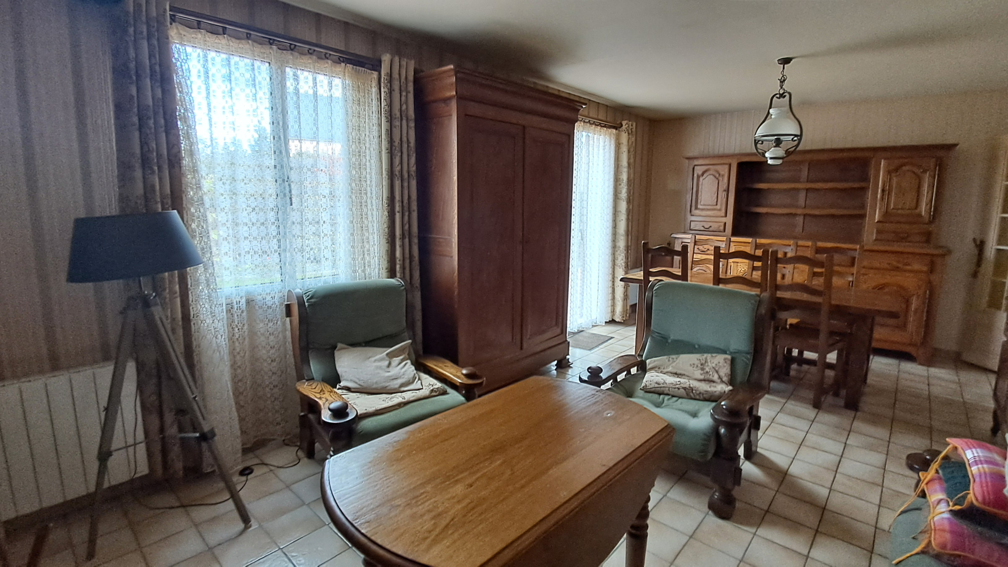 MAISON DE PLAIN-PIED PROCHE CENTRESENONCHES