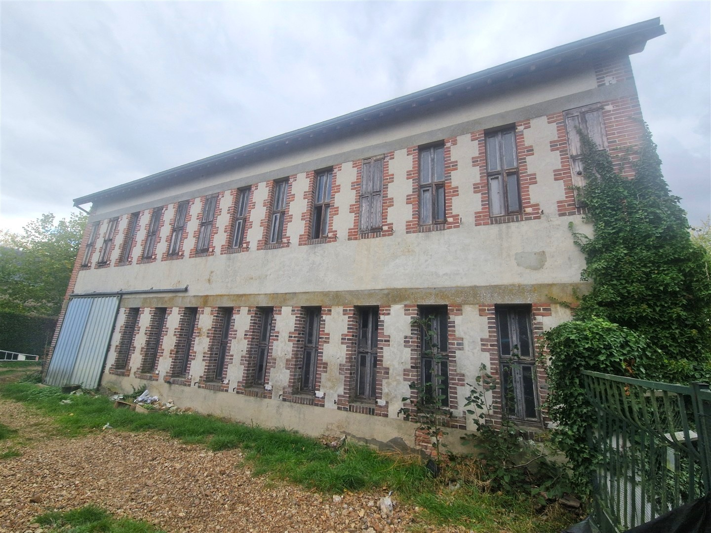 Rare sur le marché !MARCILLY-LA-CAMPAGNE