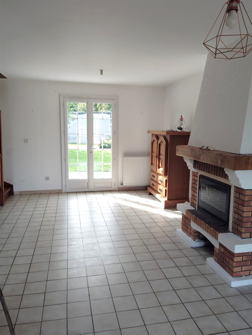 MAISON LUMINEUSEDAMPIERRE-SUR-AVRE