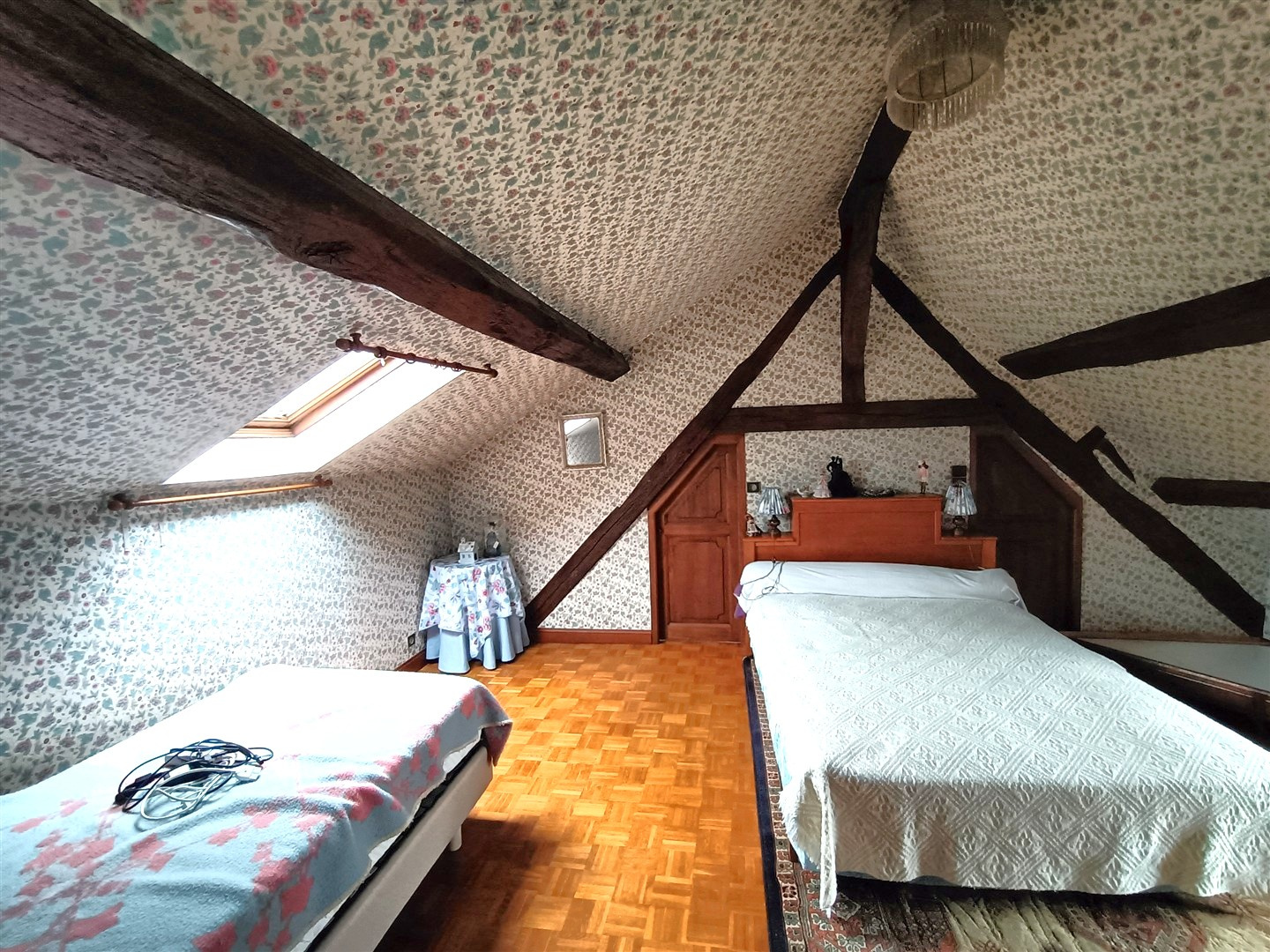 N'ATTENDEZ PLUS POUR VISITER CE BIEN UNIQUE !15\' DREUX