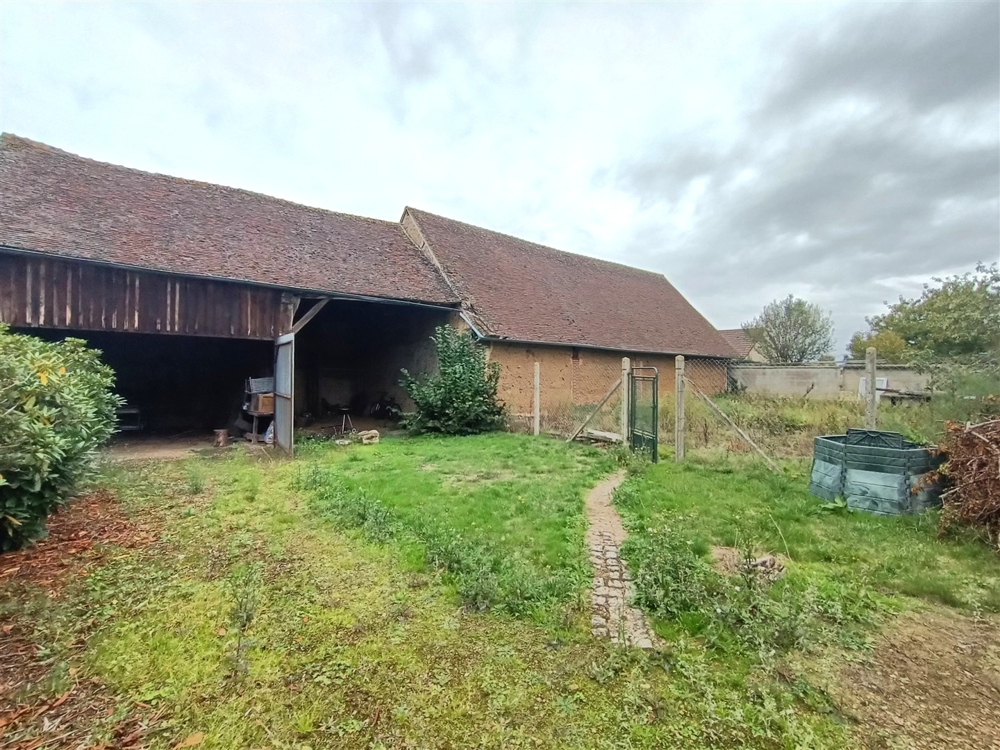 N'ATTENDEZ PLUS POUR VISITER CE BIEN UNIQUE !15\' DREUX