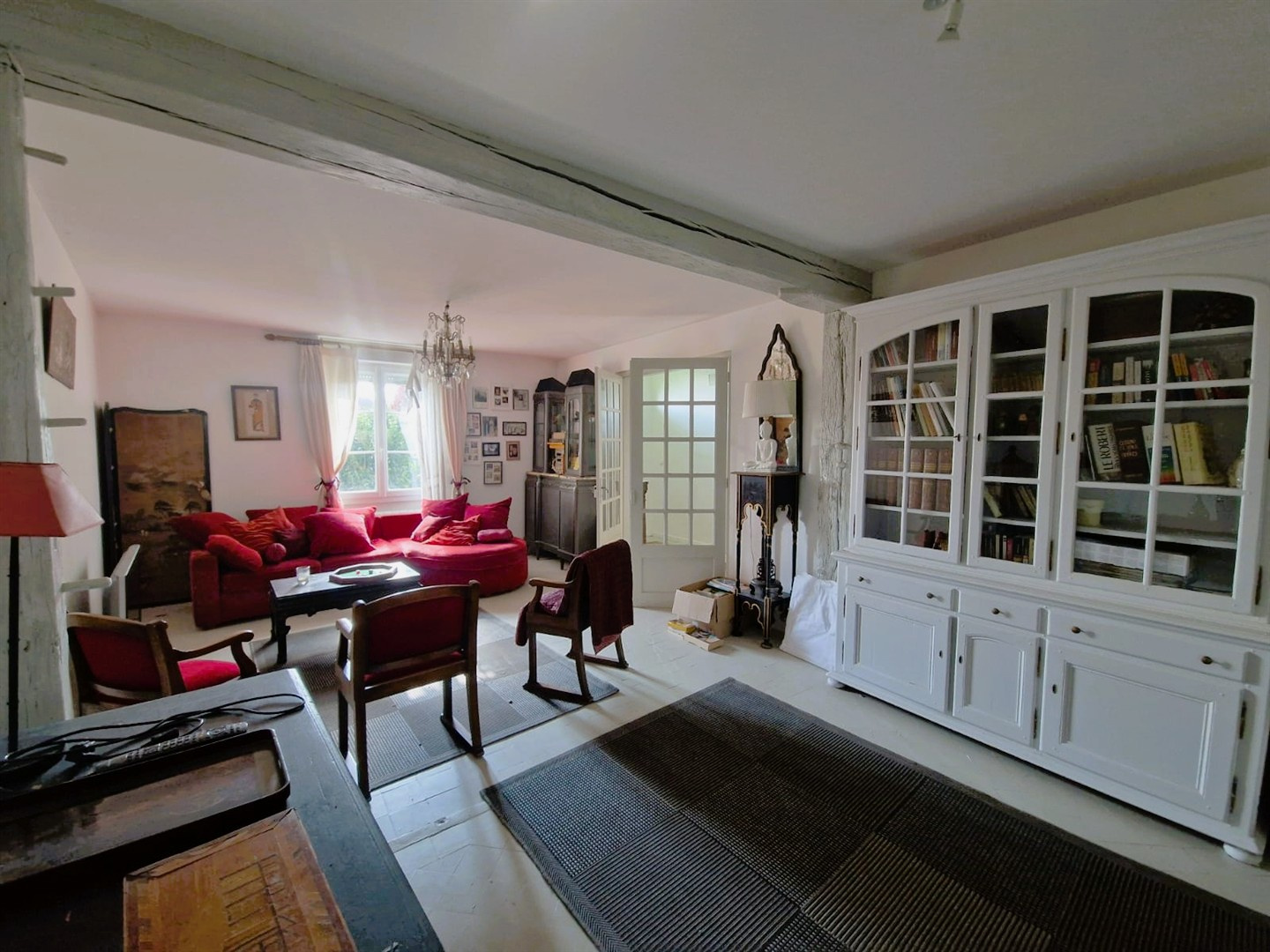 Elégance et authenticité pour cette demeure ancienne rénovée3\' NONANCOURT