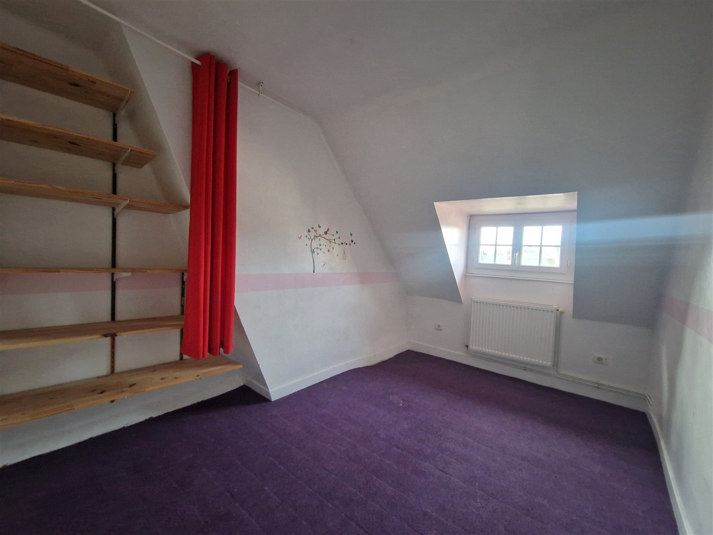 Immeuble de caractère avec local commercial loué et appartementNONANCOURT, Ttes commodités