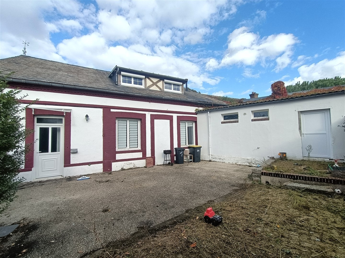 SPACIEUSE & LUMINEUSE !!Axe BREZOLLES - VERNEUIL/AVRE