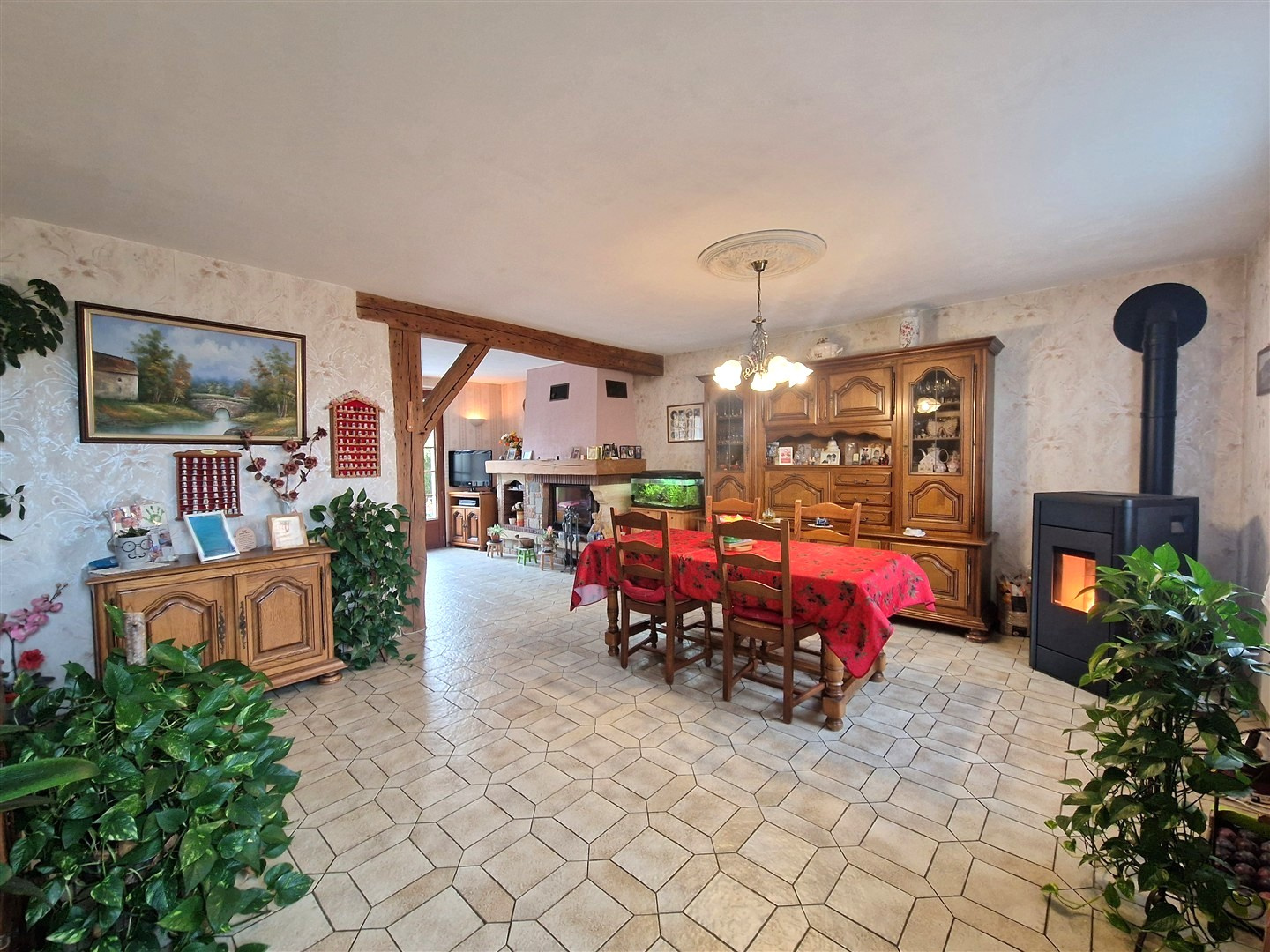 Maison familiale avec jardin et garage !DAMVILLE