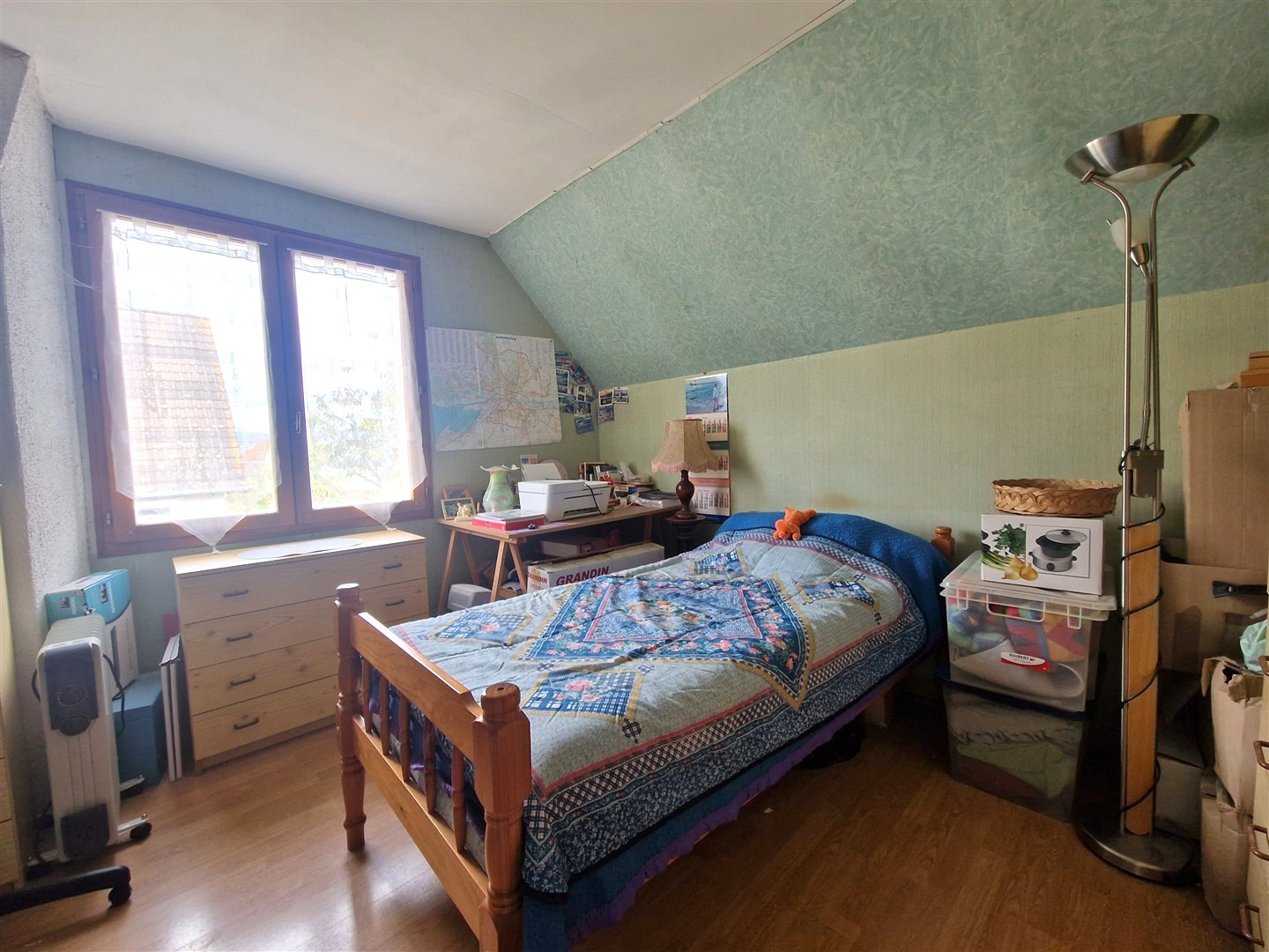 Maison familiale avec jardin et garage !DAMVILLE