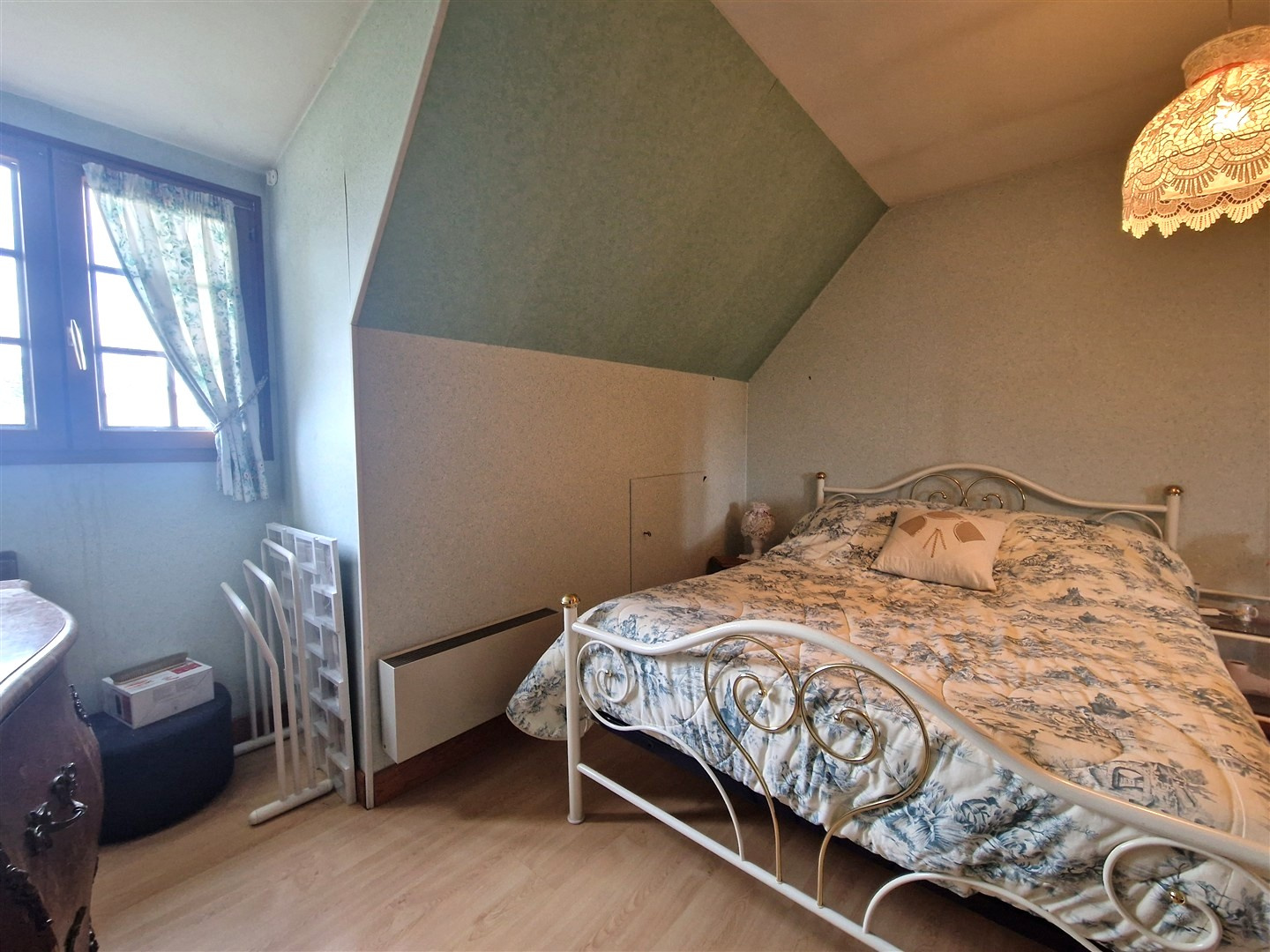 Maison familiale avec jardin et garage !DAMVILLE