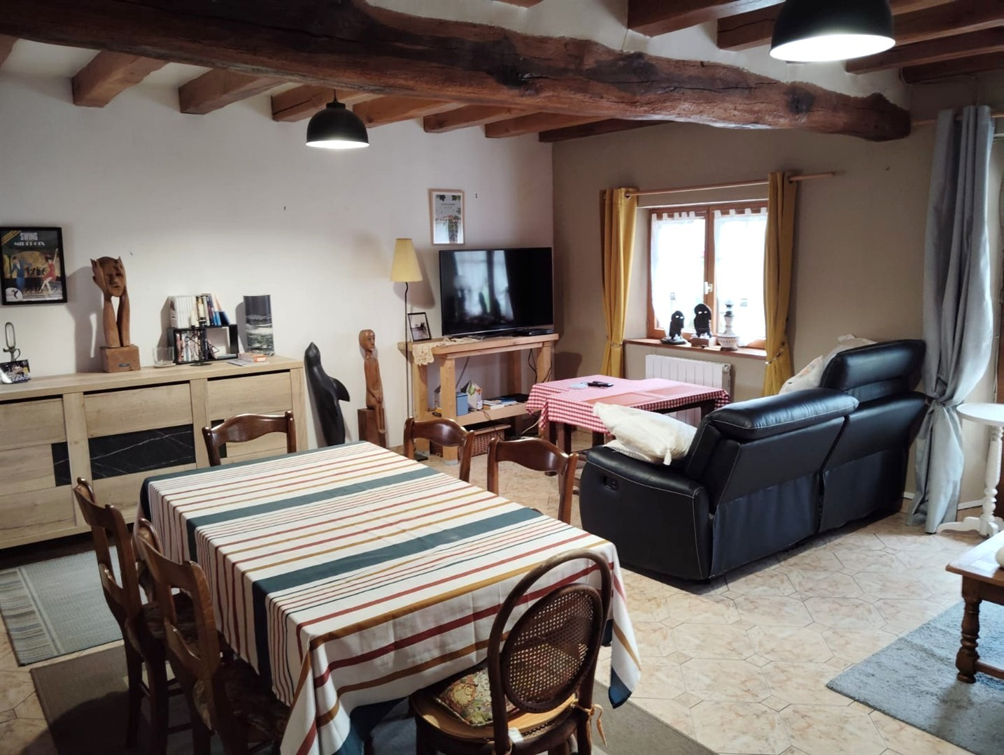 CHARMANTE MAISON ANCIENNEDAMPIERRE-SUR-AVRE