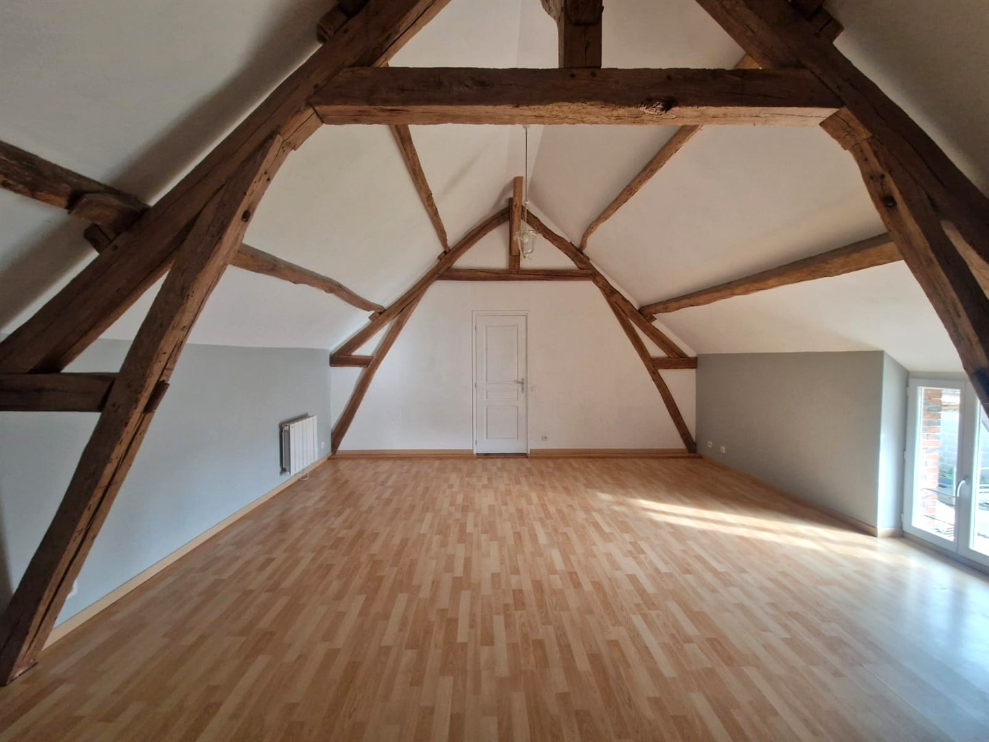 Un bien alliant charme de l'ancien et confort moderne, à visiter sans tarder !LA MADELEINE DE NONANCOURT, LA-MADELEIN-DE-NONANCOURT