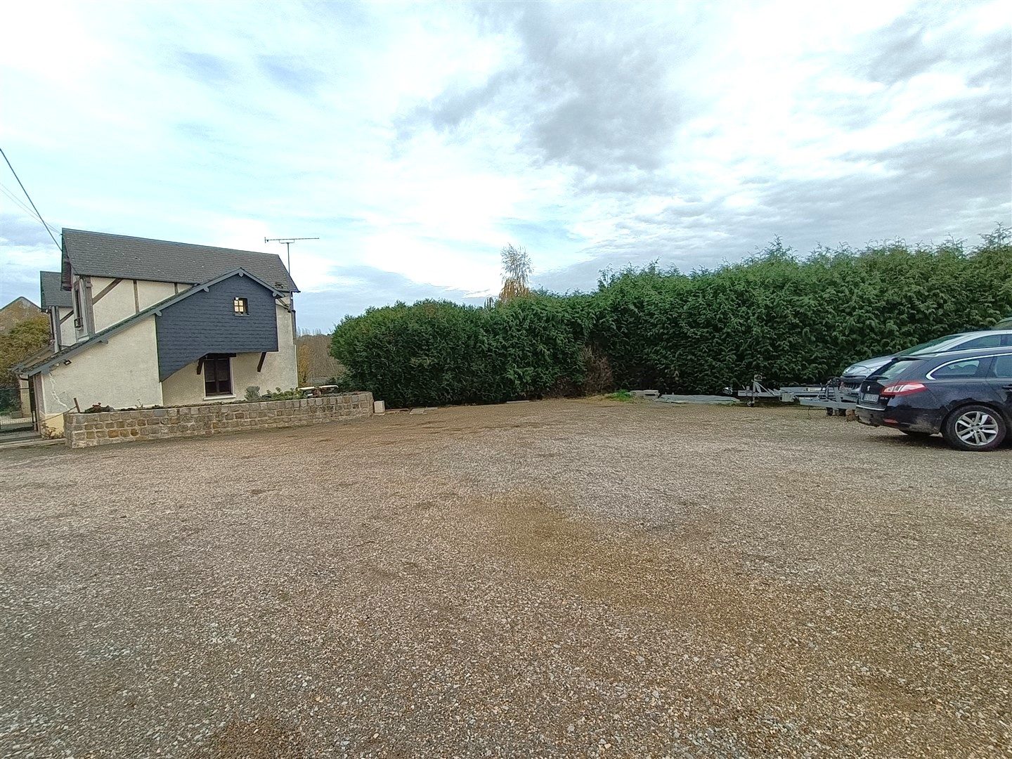 FORT POTENTIEL !!8 MN NONANCOURT, AXE NONANCOURT/VERNEUIL