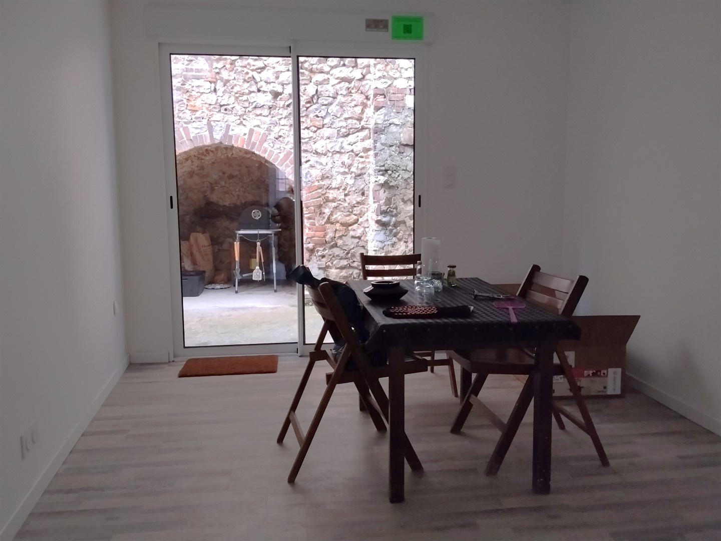 Ce bien est parfait pour une première acquisition, un investissement locatif !NONANCOURT