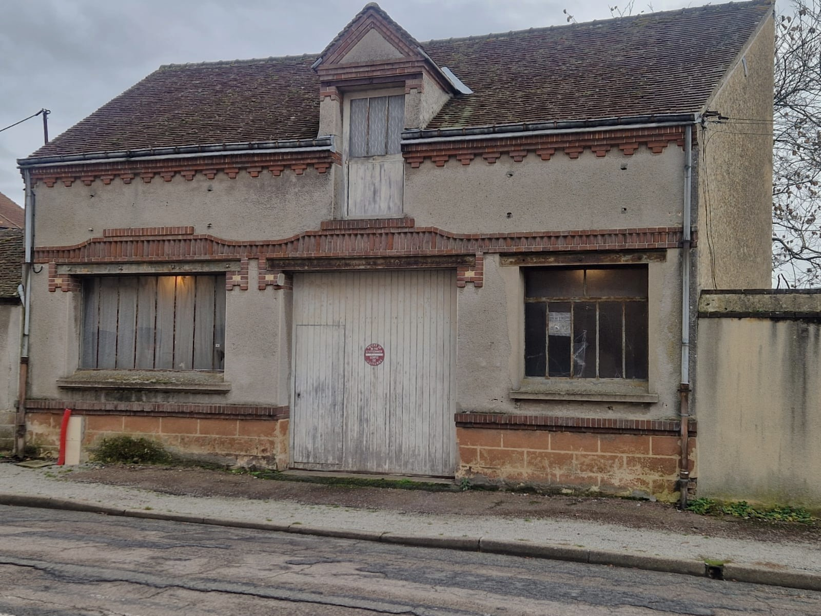 A RENOVER !NONANCOURT