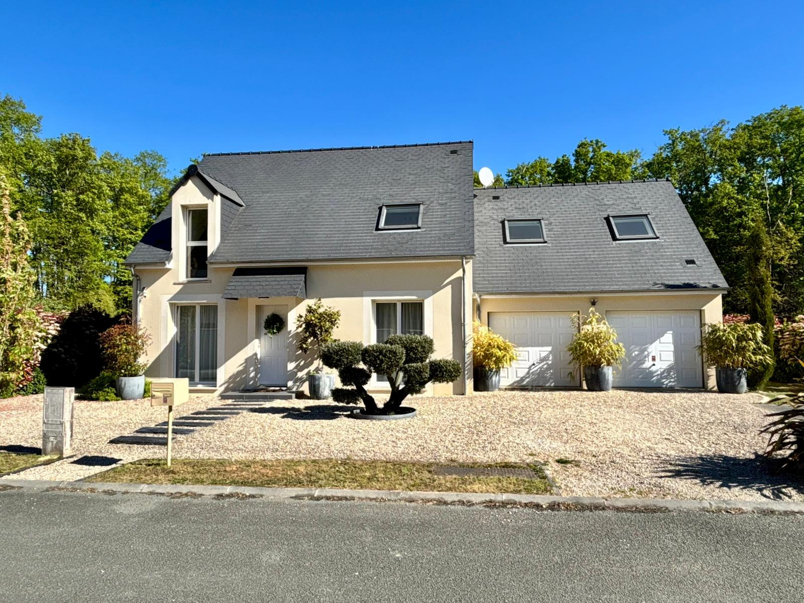 UNE VISITE POUR UN COUP DE COEUR !SAINT-GERMAIN-SUR-AVRE
