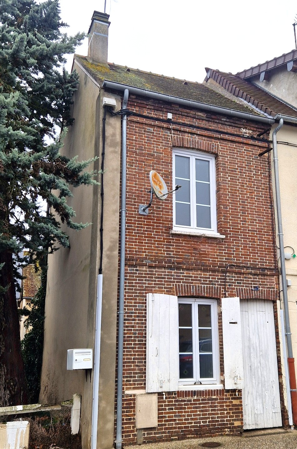 Une opportunité rare pour un premier achat, un investissement locatif ou un pied-à-terre en centre-ville !NONANCOURT, Ttes commodités