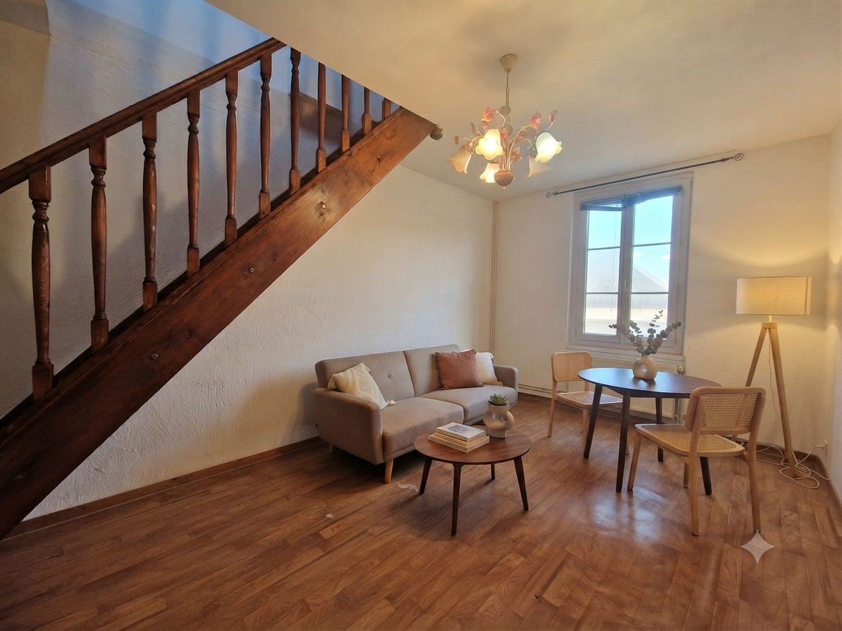 Une opportunité rare pour un premier achat, un investissement locatif ou un pied-à-terre en centre-ville !NONANCOURT, Ttes commodités