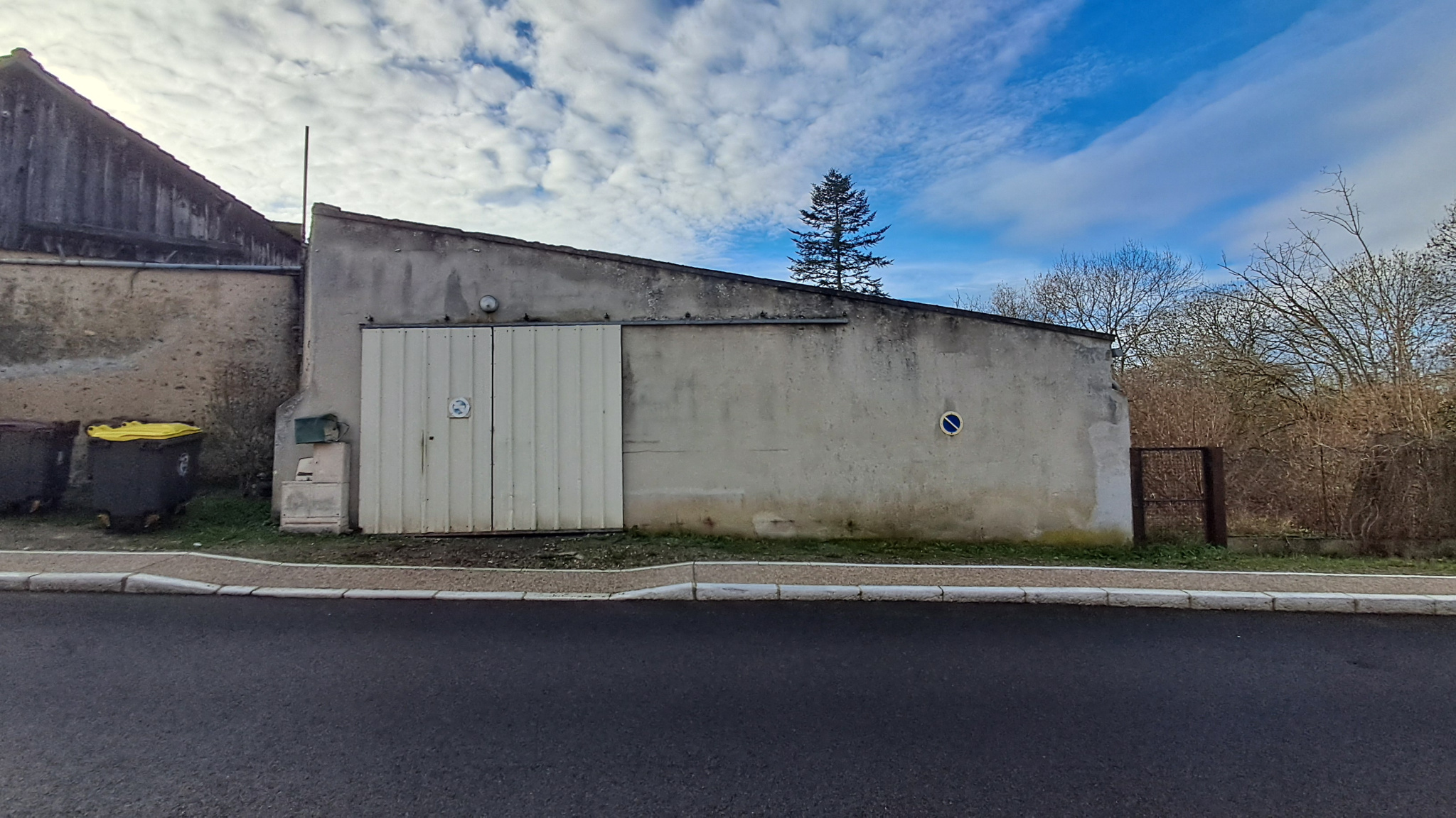 GRAND GARAGE CENTRE VILLE