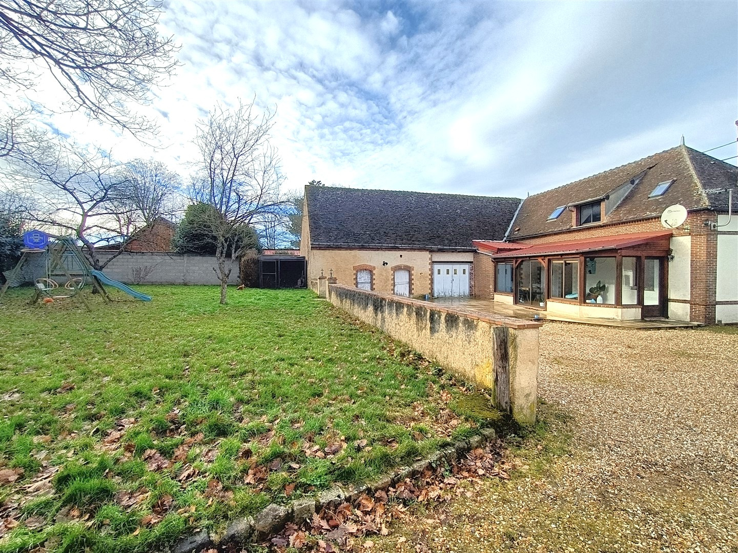 BIEN RARE ; TRANQUILITÉ & PRATICITÉ !!15\' DREUX