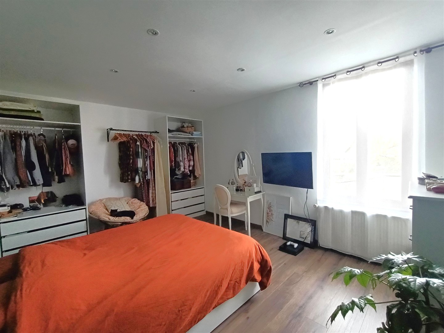 BIEN RARE ; TRANQUILLITÉ & PRATICITÉ !!15\' DREUX