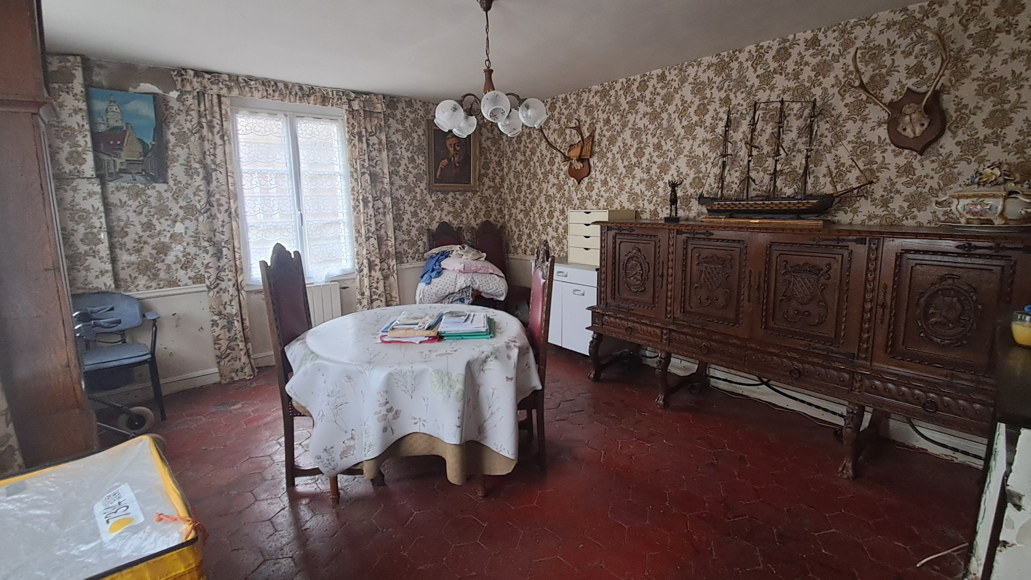 MAISON DE VILLE DANS VILLAGE DU PERCHELA Ferté VIDAME