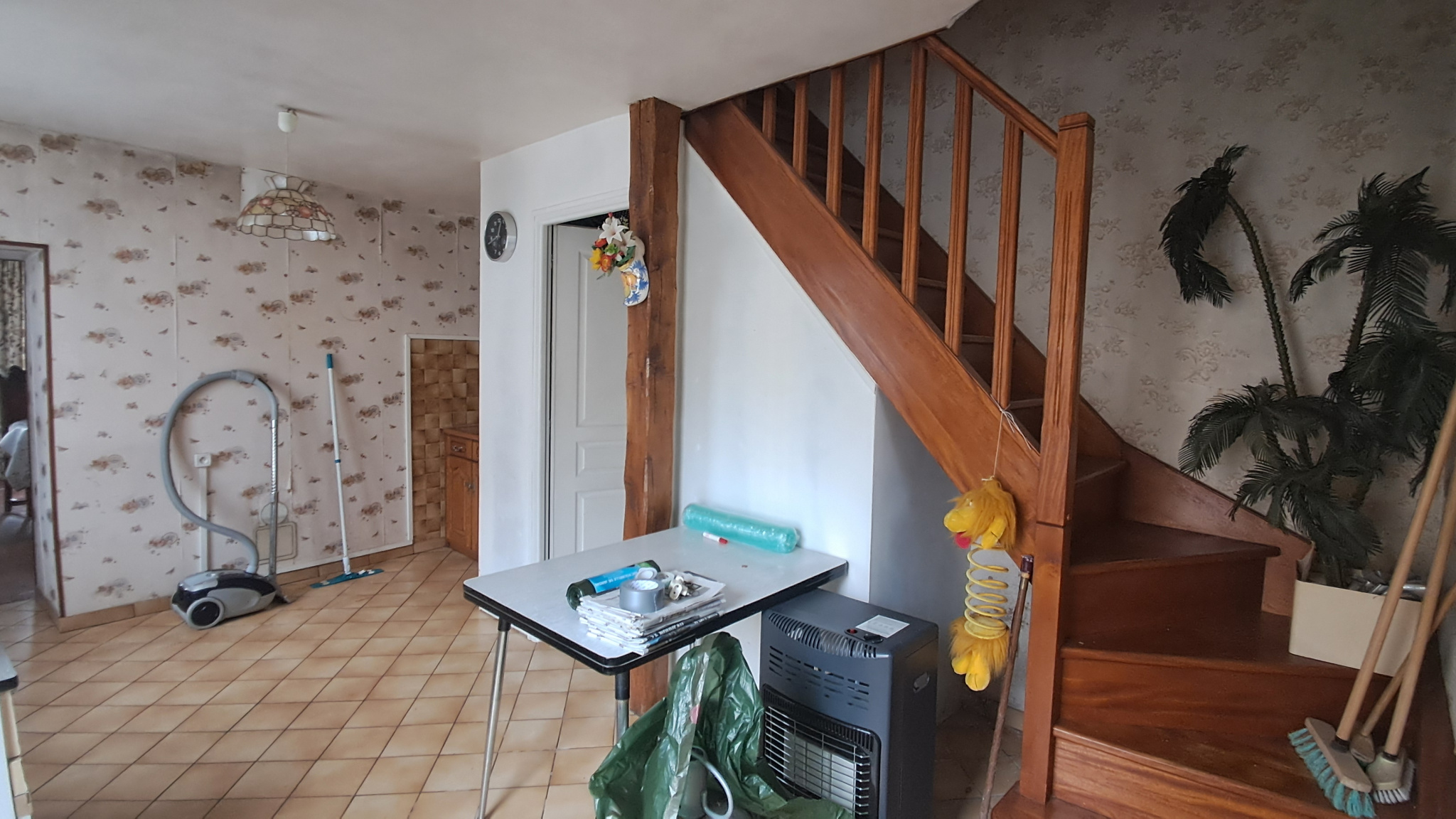 MAISON DE VILLE DANS VILLAGE DU PERCHELA Ferté VIDAME