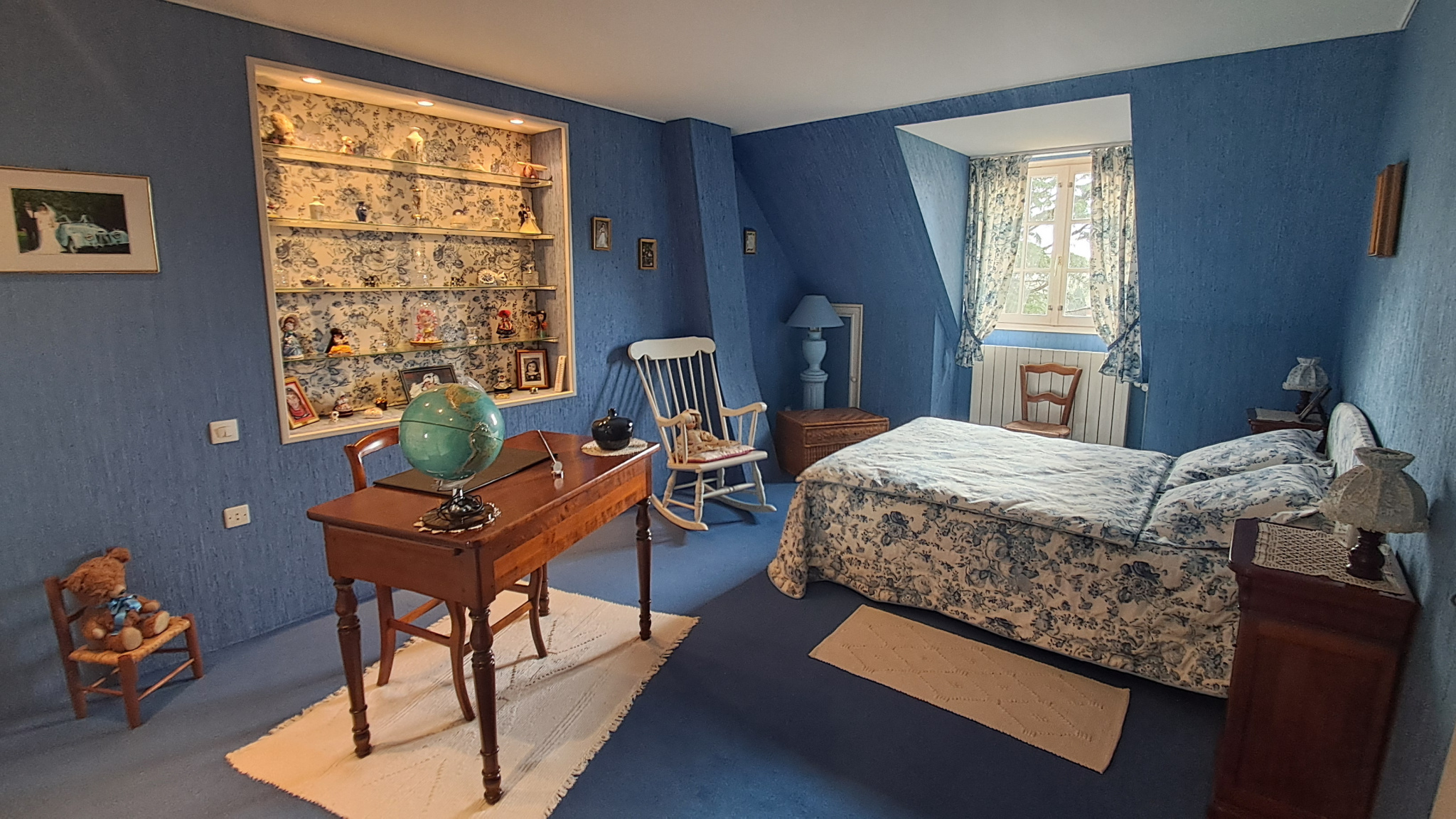 MAISON TRADITIONNELLE SUR SOUS-SOLSENONCHES