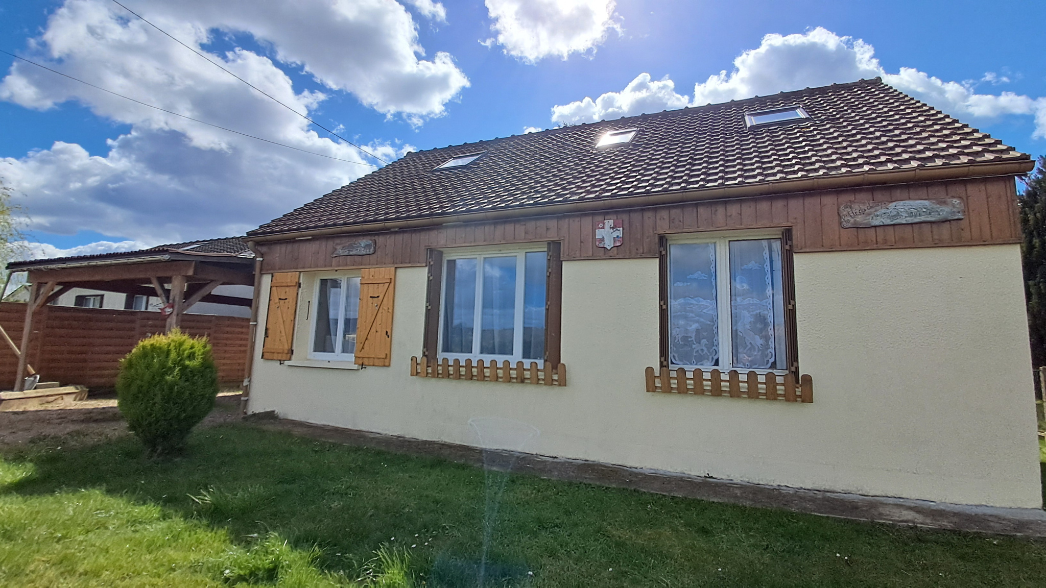 MAISON TRADITIONNELLE