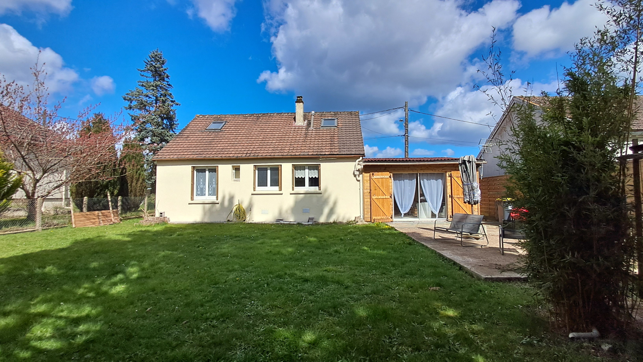 MAISON TRADITIONNELLE