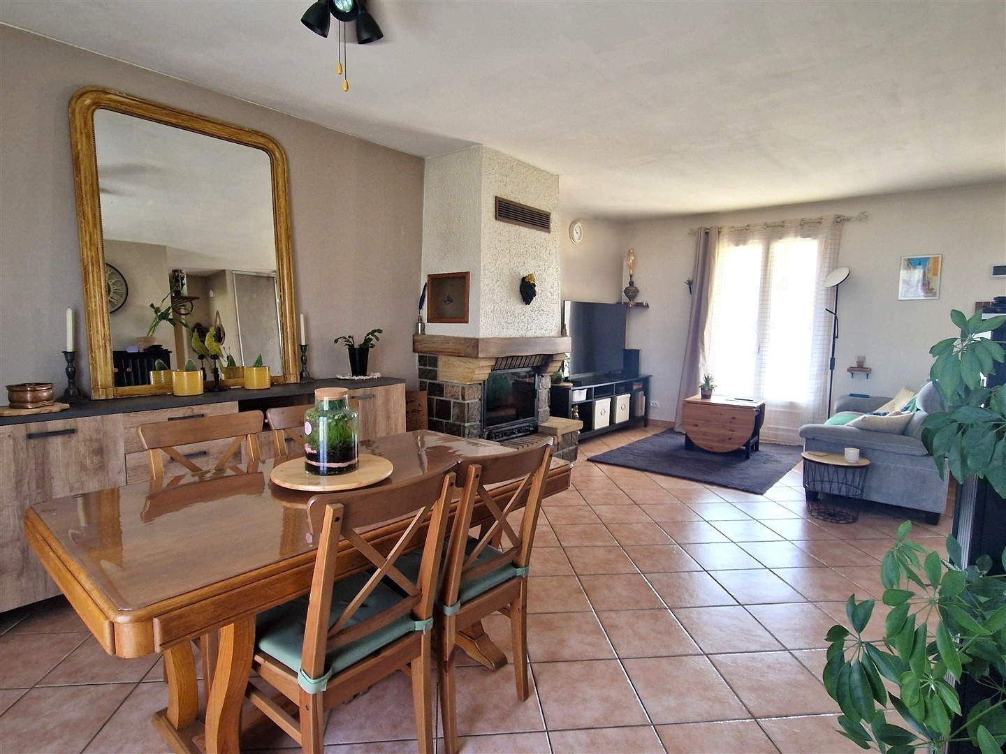 À VISITER SANS PLUS TARDER !SAINT LUBIN DES JONCHERETS