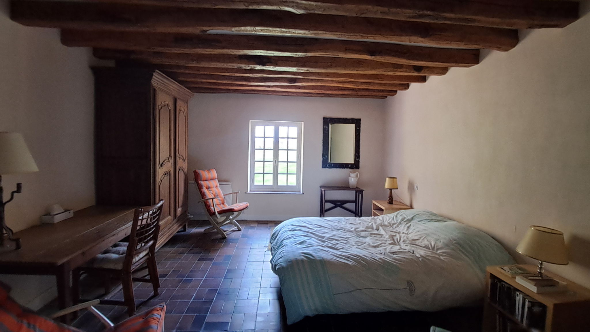 Propriété avec dépendances et grand terrainLA Ferté VIDAME