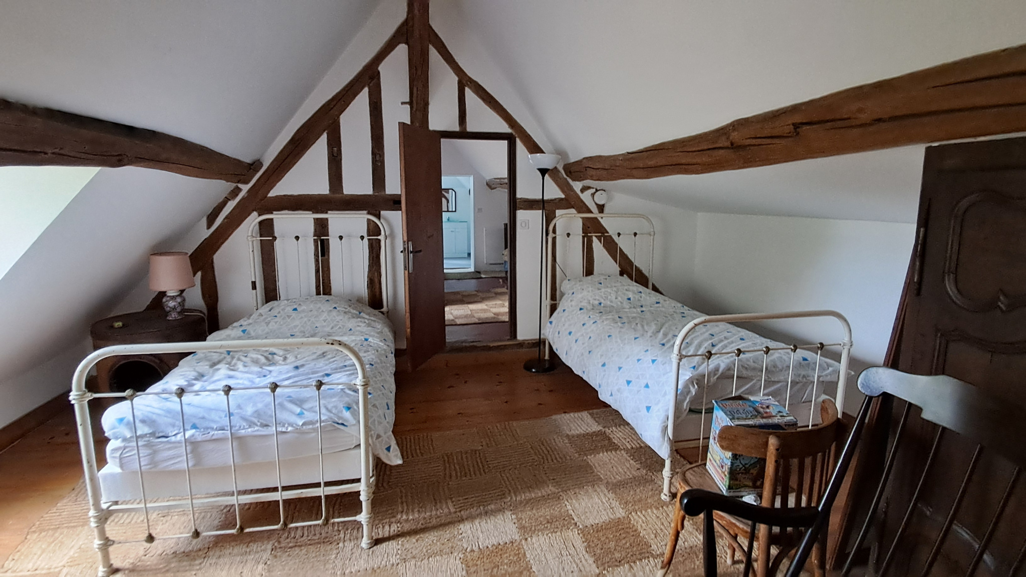 Propriété avec dépendances et grand terrainLA Ferté VIDAME