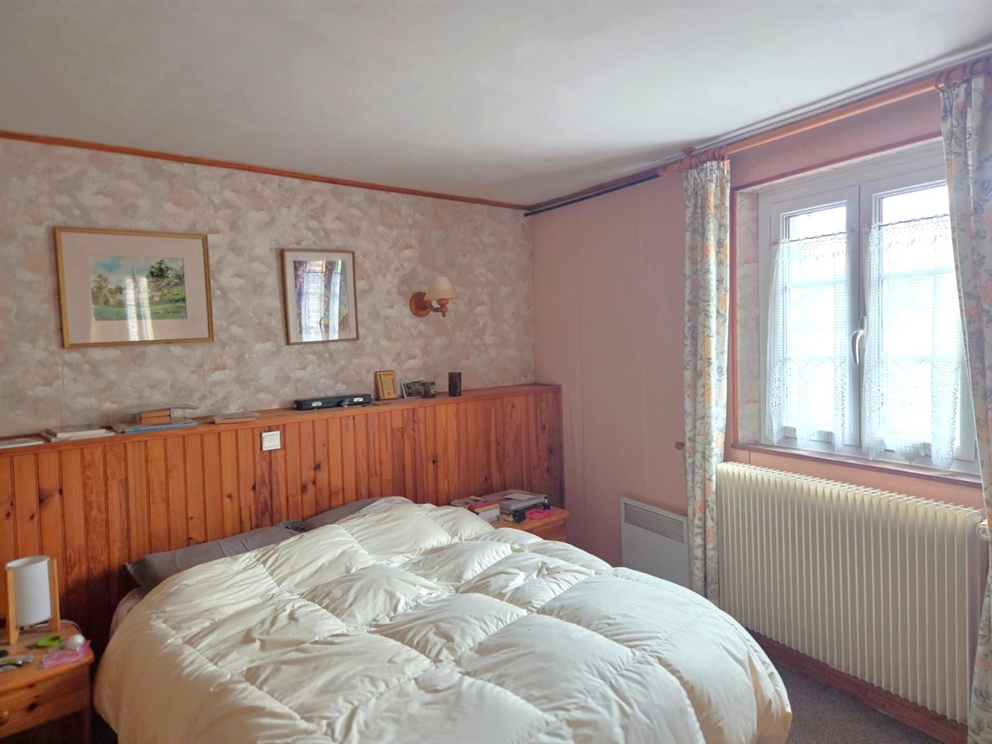 HAVRE DE PAIX EN COEUR DE VILLAGE : AUTHENTIQUE & JARDIN D'EXCEPTION !CHATEAUNEUF EN THYMERAIS