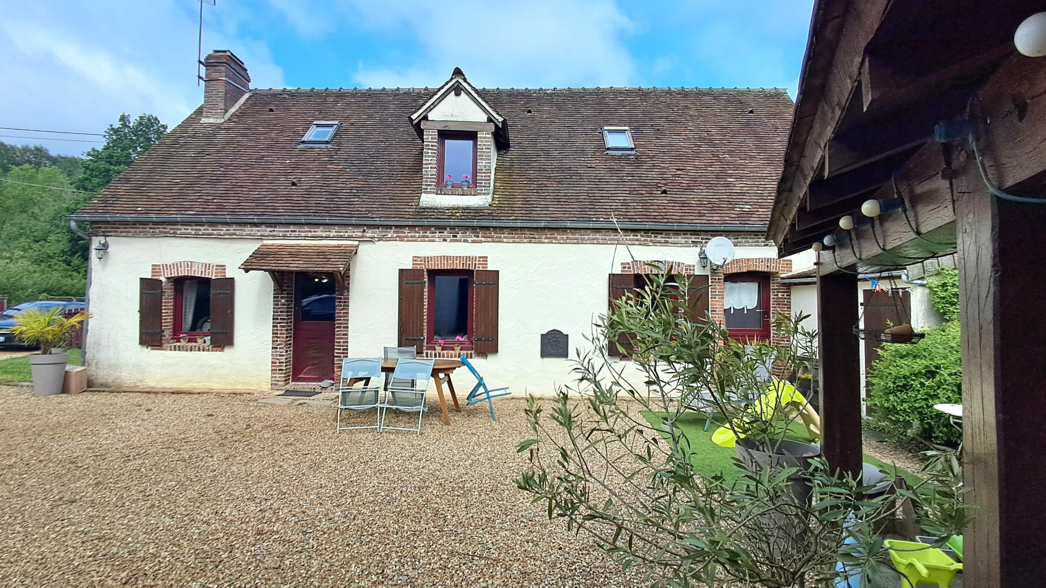 CHARMANTE MAISON ANCIENNE RESTAUREE