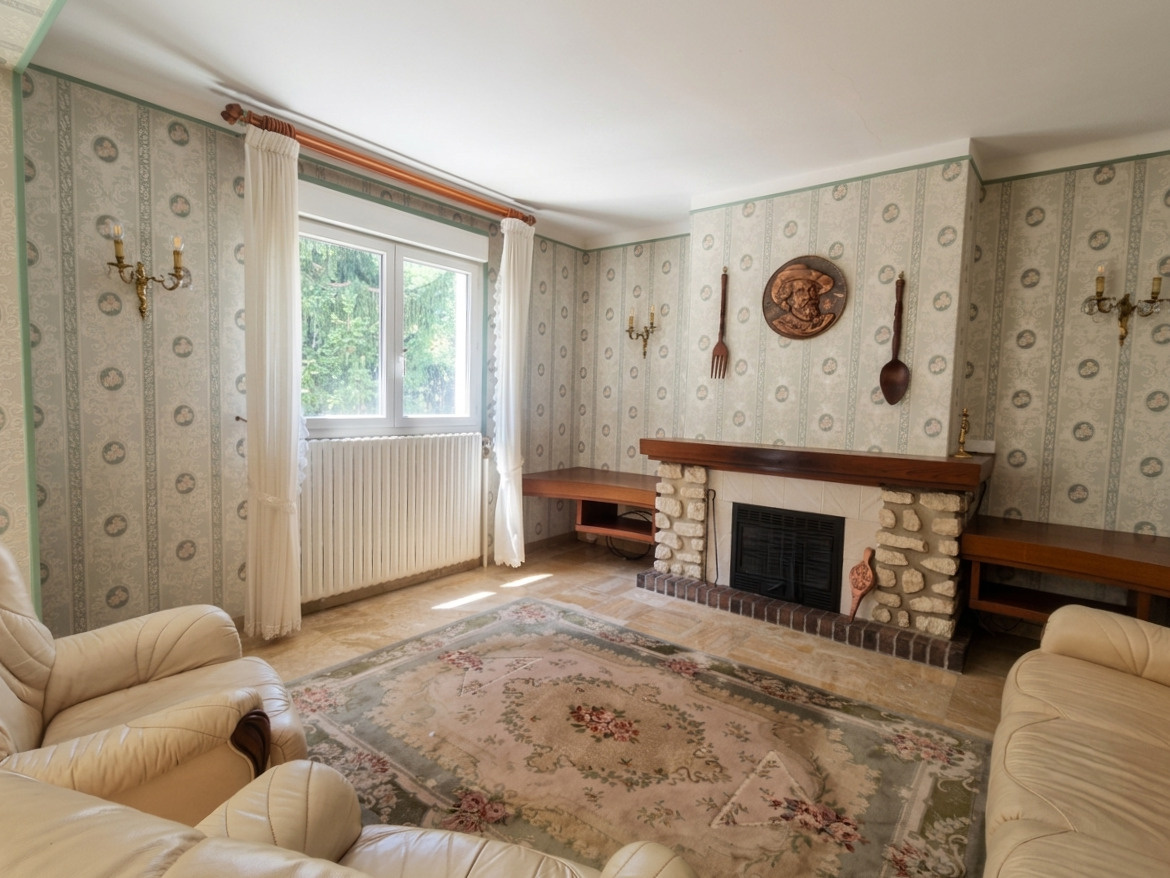 Maison familiale avec accès rapide à la RN12. Un cadre de vie paisible et verdoyant à visiter sans attendre !SAINT- REMY-SUR-AVRE