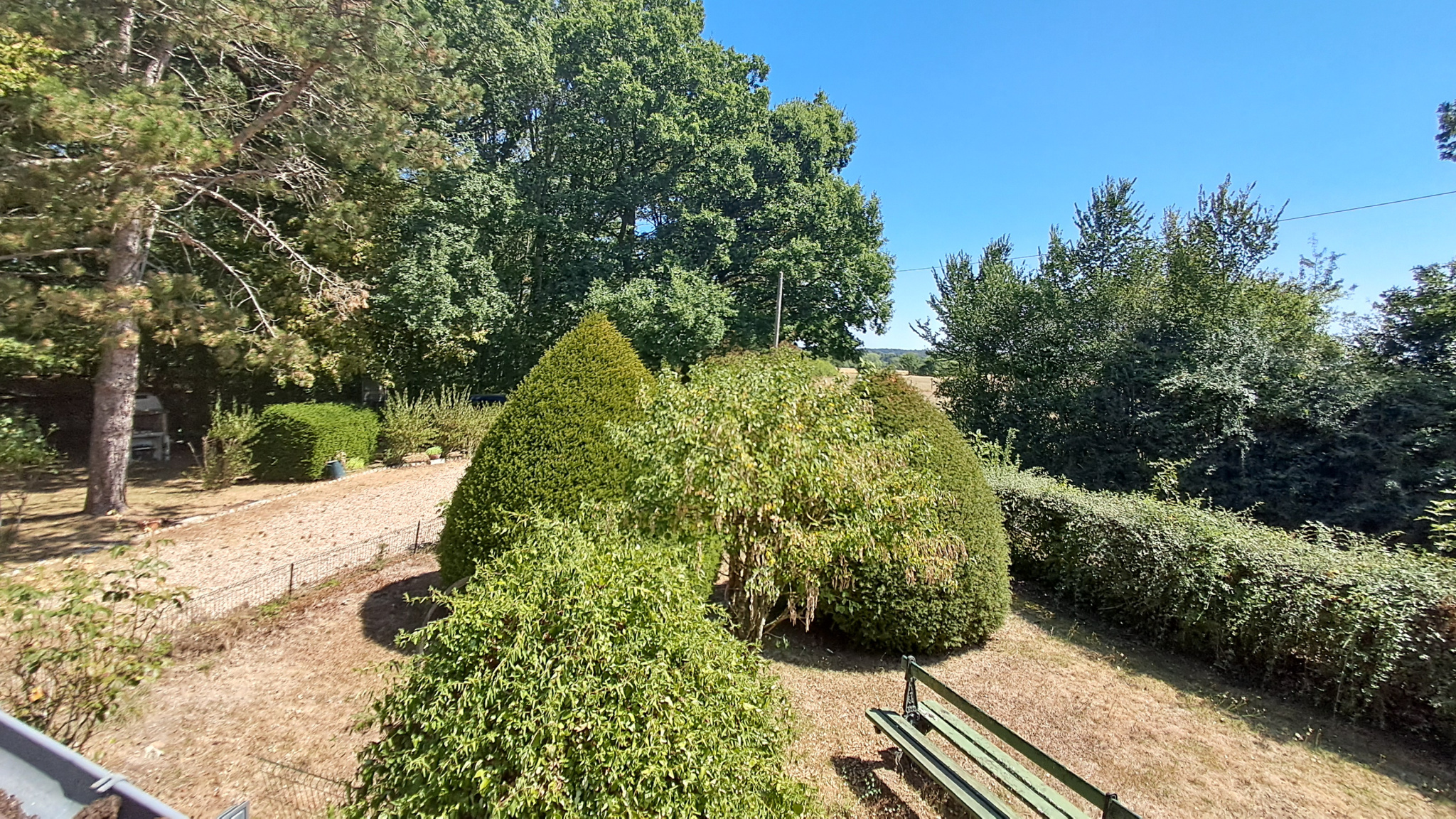 MAISON EN CAMPAGNE